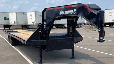 USED 2023 Diamond C FMAX212