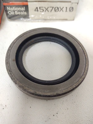 NEW Federal-Mogul 45X70X10
