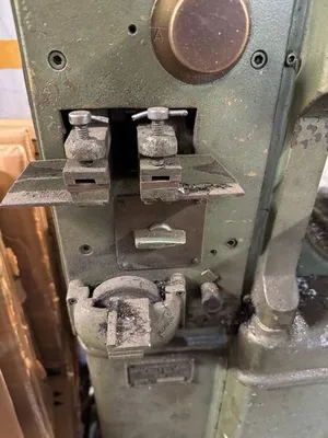 ESSEX VERTICAL BANDSAW Varispeed Saws | Bowland Trading Ltd (6)