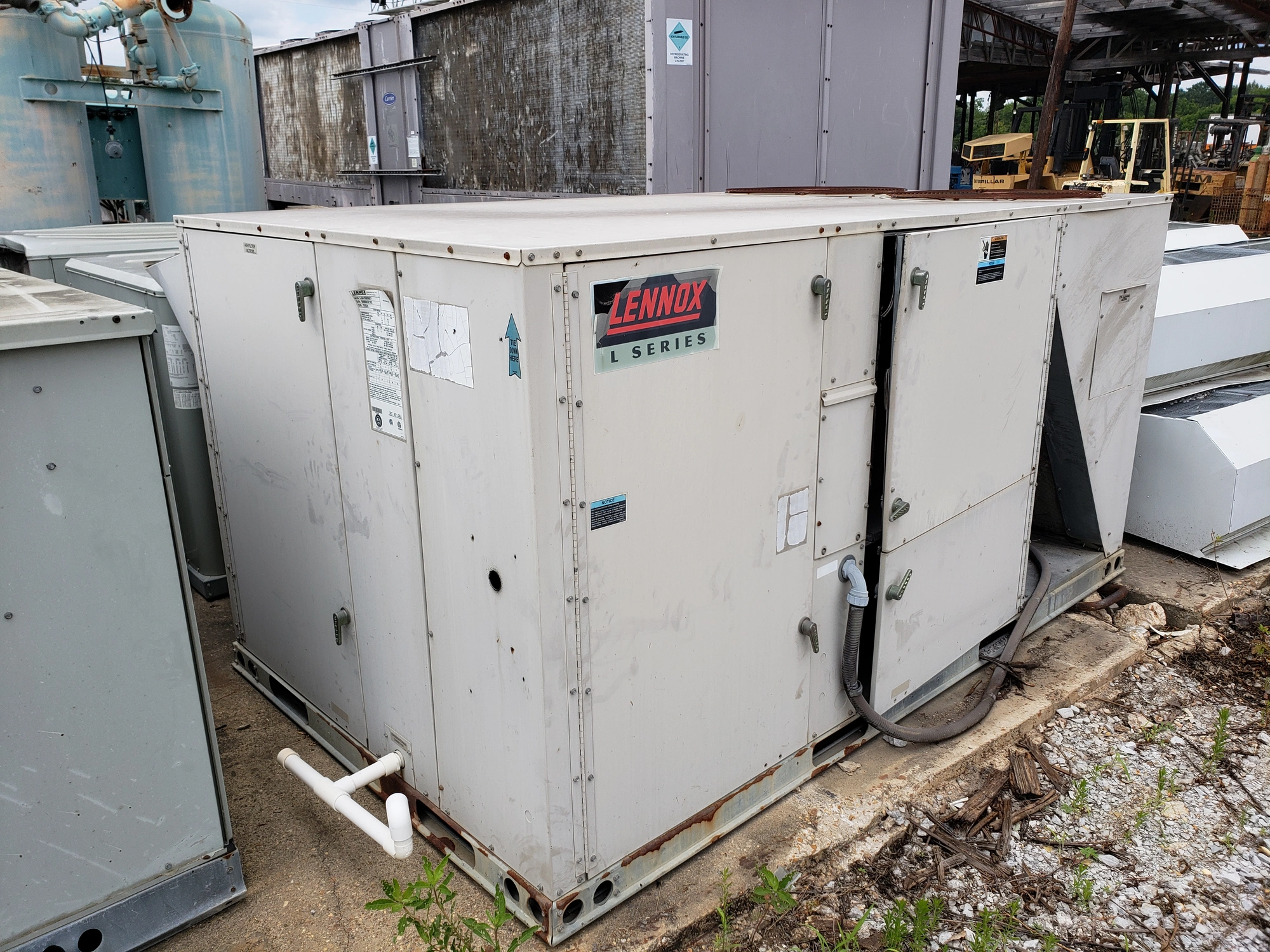 USED LENNOX 8 TON