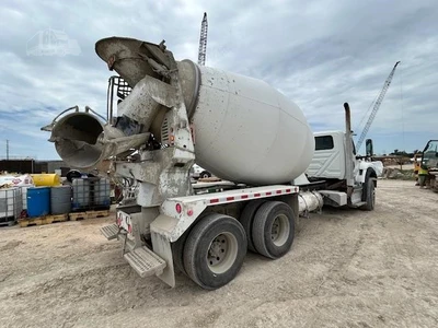 Used 2023 INTERNATIONAL HV Concrete Mixer Trucks Texas US | Big D Heavy Equipment #1556988