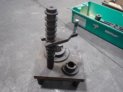 Taper Height Setting Fixture