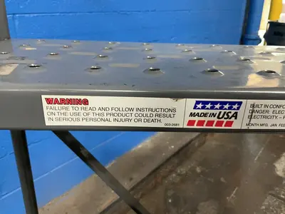 Used _UNKNOWN_ _UNKNOWN_ Ladders Ohio US | HGR 24 #1373214
