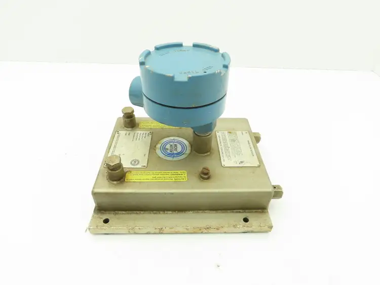Used MICRO MOTION _UNKNOWN_ Miscellaneous MRO | Arrow Industrial #659152