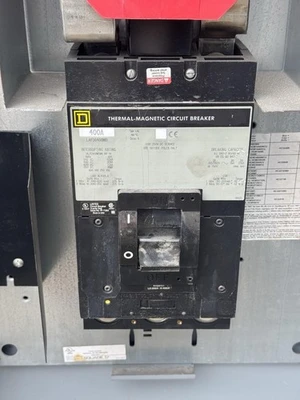 SQUARE D 480V 400 AMP Electric Panel 80045-91-01 Panelboard Enclosure HC3291WP
