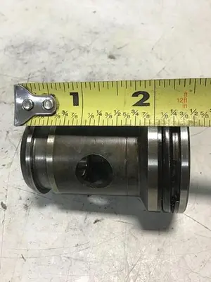 USED VICKERS 25-D10-30