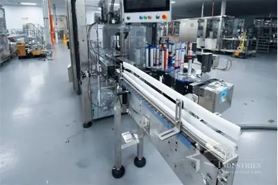 P.E Automatic labelling machine Series SL KD776