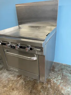 75-0302 Southbend 36'' Gas Griddle Range with Oven S36D-3G