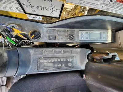 Used 2016 KOBELCO SK85CS-3E Crawler Excavators | Abele Tractor #1342779