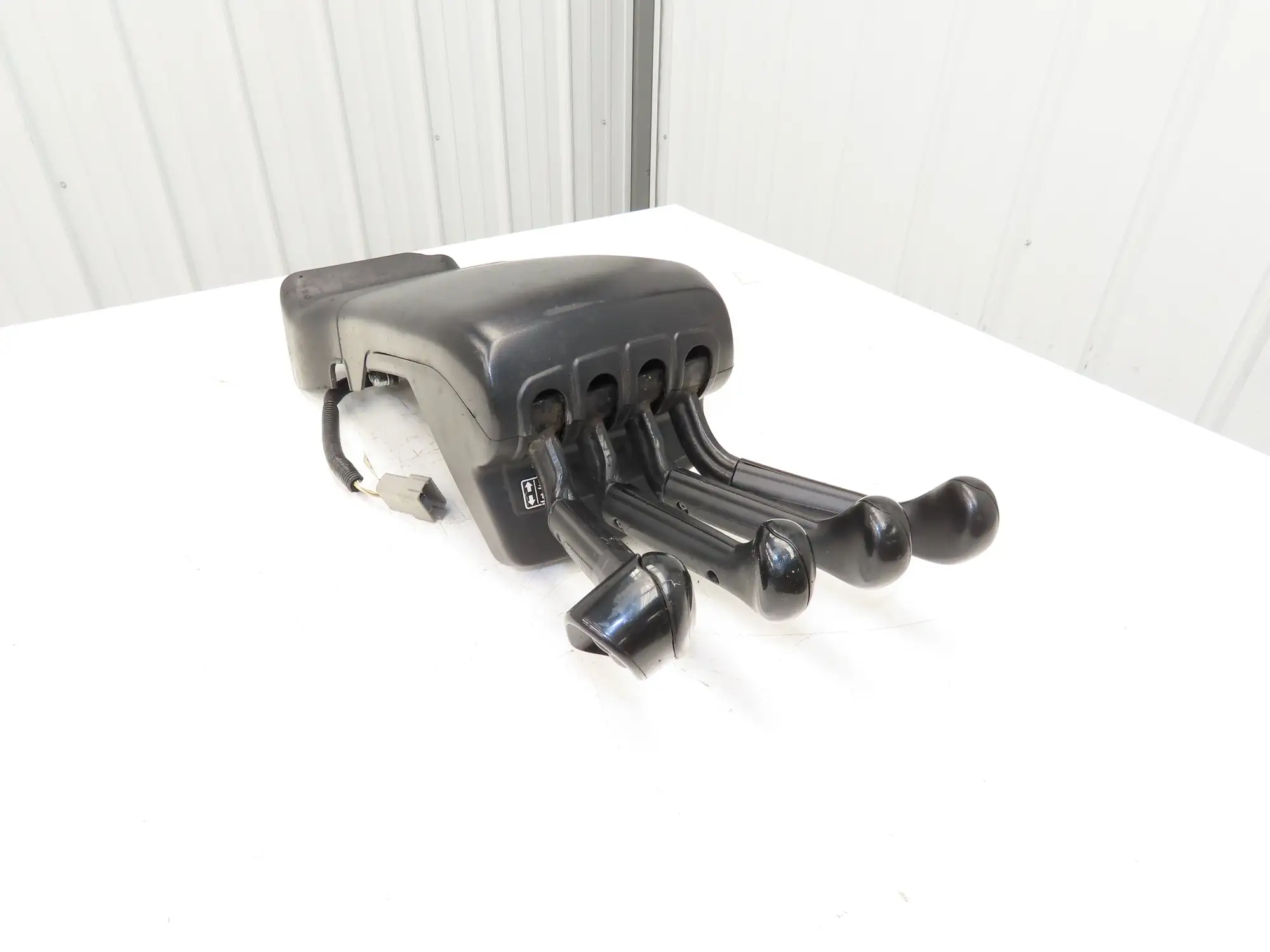 Hyster E80XN Forklift Four Lever Control Assembly Lift Tilt Shift Position READ