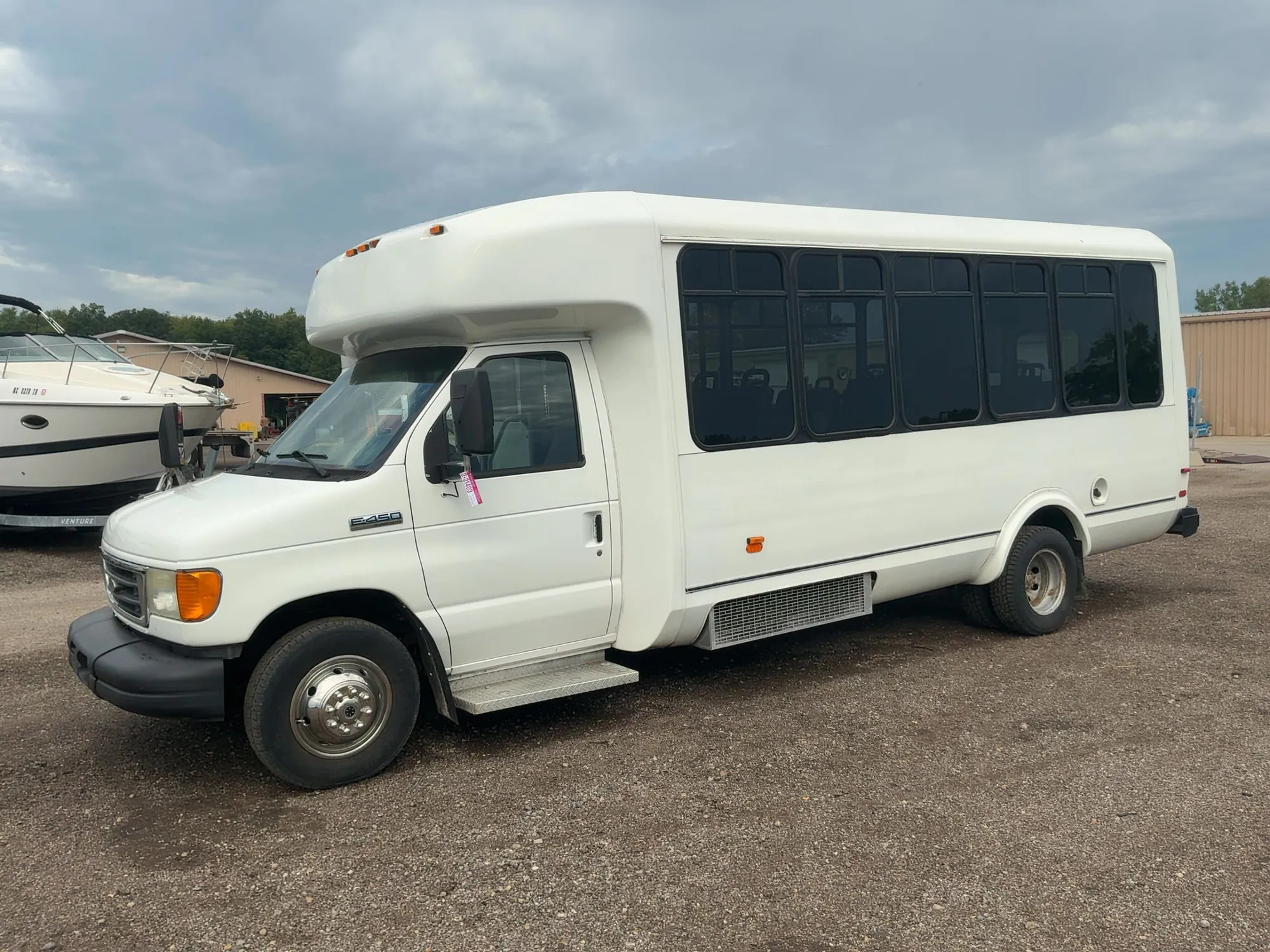 Used 2006 FORD BUS Buses Michigan US | Miedema Asset Management Group #1402969