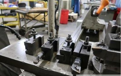 DAEWOO-IKEGAI A20 Engine Lathes (Gap Bed, Hollow-Spindle, Tracer) | Mohawk Machinery (9)