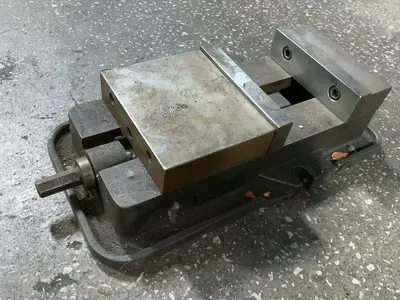 Used KURT ANG LOCK Vises Ohio US | HGR 24 #1543200