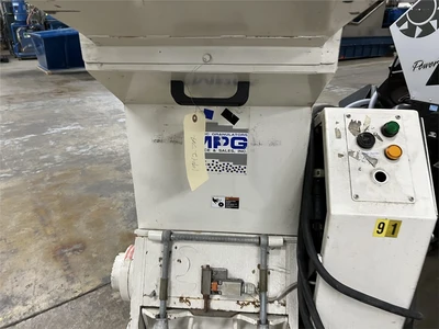 USED MPG M1114N