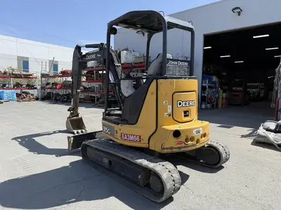 USED 2016 JOHN DEERE 35G