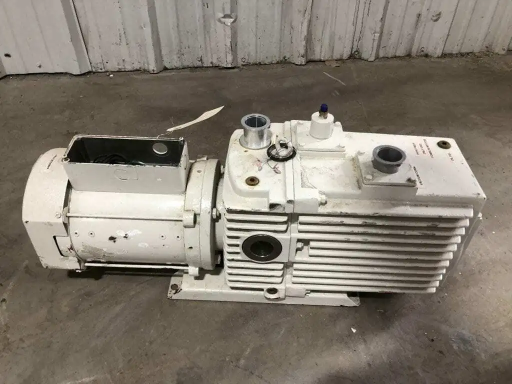 Trivac D90A Rotary Vane Dual Stage Vacuum Pump 53.7 CFM 208/460V 3PH 4L oil cap.