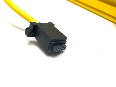 SLLE23-350-S, 808929 | Banner SLLE23-350-S EZ-SCREEN LS Light Curtain Emitter Heavy-Duty Type 4 808929 - Used