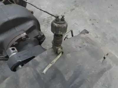 Hyster E60Z Forklift Dual-Wheel Drive Axle Assembly 6-Lug