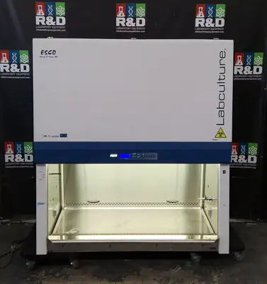 Esco 4ft LA2-4A2-E A2 Biosafety/Biological Safety Cabinet w/Stand & UV +Warranty
