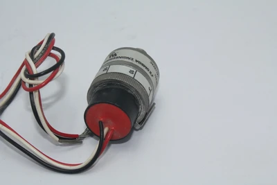 New | in-Stock Omega PSW-521 Pressure Switches California US | Davliegogo LLC #1707495