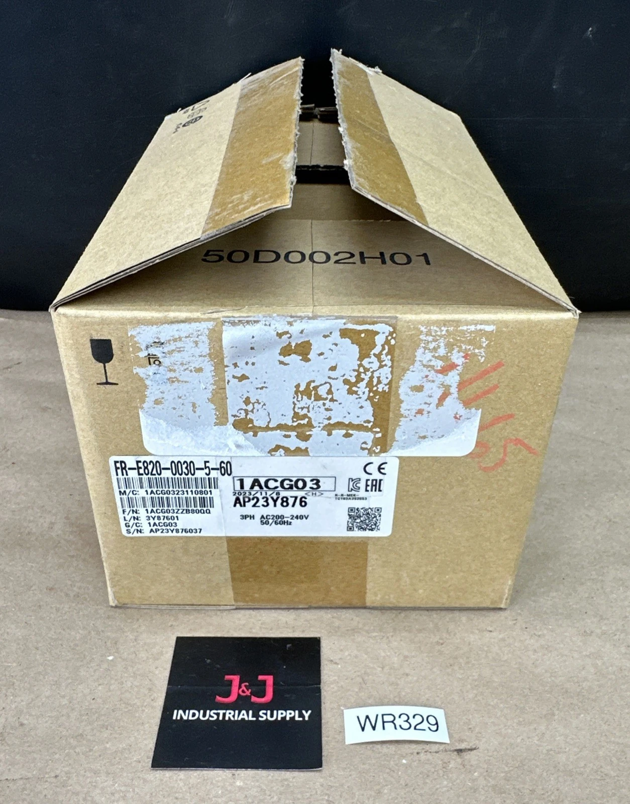 NEW Mitsubishi Electric FR-E820-0030-5-6