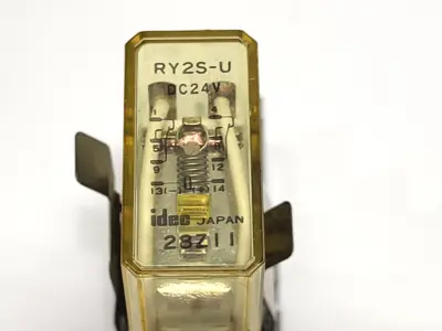 Used IDEC SY2S-05, RY2S Relays & Switches Michigan US | Maverick Industrial Sales #1483115