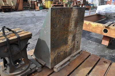 Clamping bracket 1300 x 1260 x 690 mm