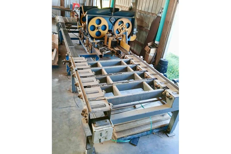 Used BAKER C Sawmill Resaws Minnesota US | L & L Sales #930105