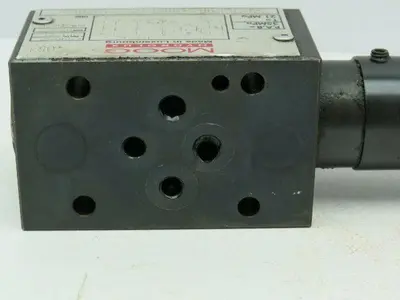 Moog Hydrolux HPN706280 Hydraulic Valve ZDBDP06A4008E 120bar