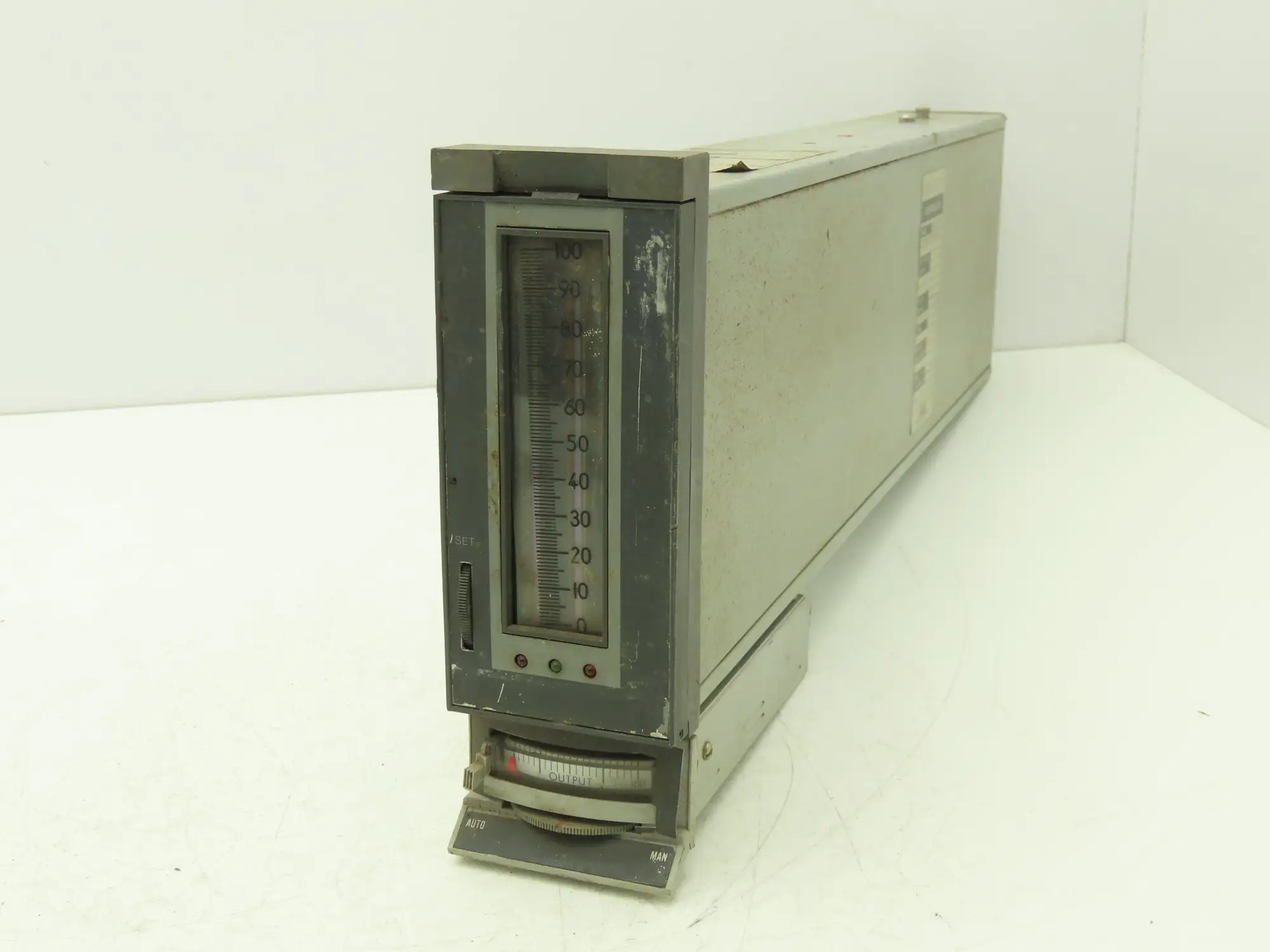 Foxboro E27AM-SA-L+EA4 Spec 200/SS Manual Gauge Controller 2AX+EA4