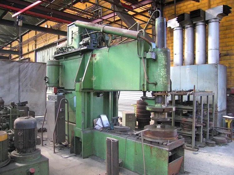 Used BOTTOMPRESS PHC 5 100 TON Dished & Flanged End Spinning Presses BE | Apt International N.V #362333