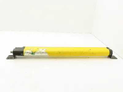 Allen Bradley 440L-R4K0480YD Guardmaster Safety Curtain Receiver 480mm