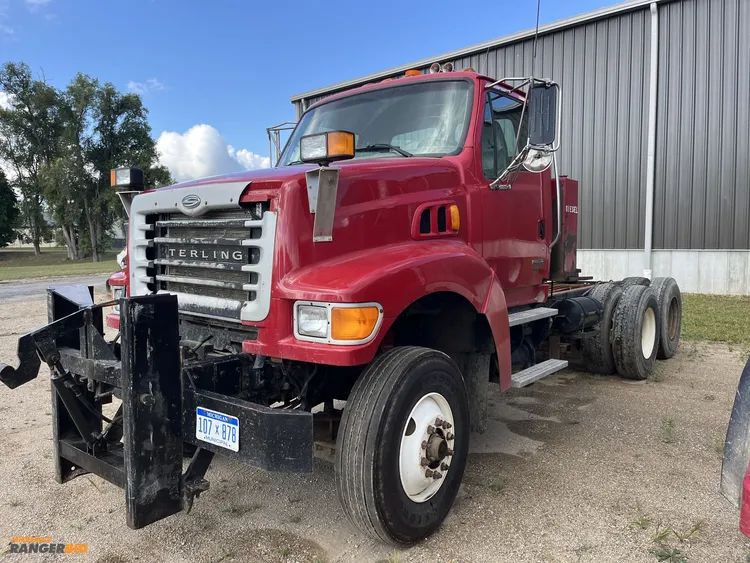 Used 2006 STERLING L9500 6X4 WITH A 450HP L6 DIESEL Dump trucks Michigan US | Miedema Asset Management Group #1334677