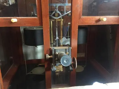 0130-385 Christian Becker Inc Wood & Glass Case Balance Beam Scale