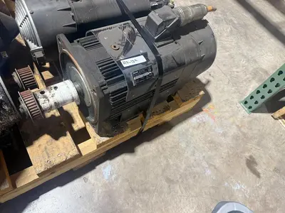 Rexroth R911309450 Servo Induction Motor MAD130B-0100-SA-S0-BQ0-35-V1 #HP132