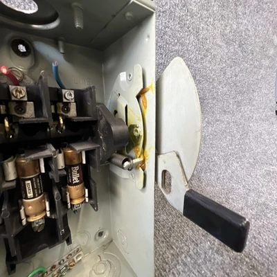 Used Cutler-Hammer DG321NRB Misc Electrical & Power Parts California US | Davliegogo LLC #1710213