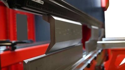 REVOLUTION MACHINE TOOLS B-GENIUS Press Brakes | Hillary Machinery LLC (10)