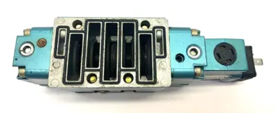 Used MAC Solenoid Valve Assembly Solenoid Valves Michigan US | Maverick Industrial Sales #1463899
