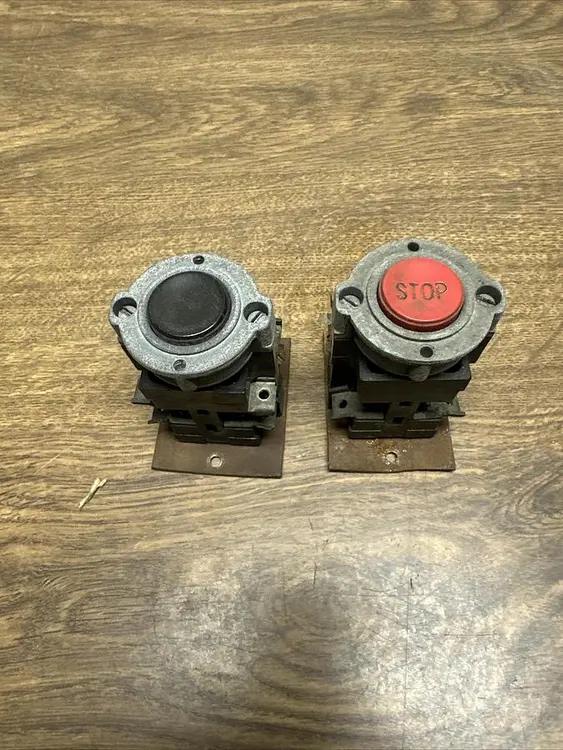 Used CUTLER-HAMMER 10250H Miscellaneous Equipment (Electrical & Power) | Surplus Asset Holdings #1202191