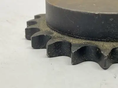 USED MARTIN ROLLER CHAIN SPROCKET 21 TEETH 3/4" BORE