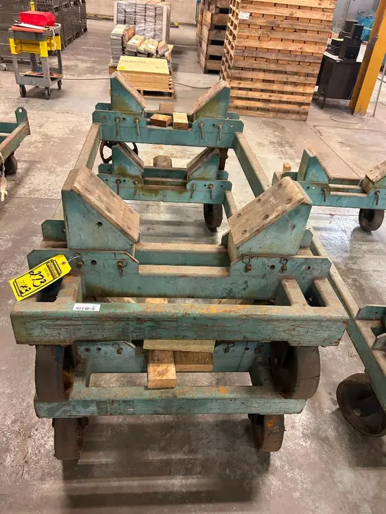 Used _UNKNOWN_ _UNKNOWN_ Distribution and Warehouse Trolleys Virginia US | Myron Bowling Auctioneers Inc #1561973