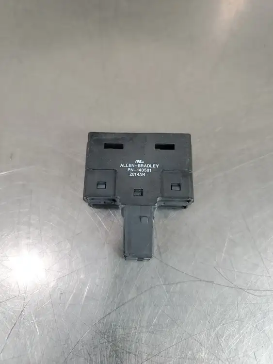 Used ALLEN BRADLEY PN-140581 Kinetix Terminal Block Terminal Blocks South Carolina US | Palmetto Automation #1160842