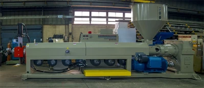 Rebuilt 6″ NRM Plastics 30:1 Extruder