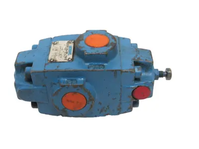 NEW VICKERS 634787 PRESSURE REDUCING VALVE RCT 06 A3 30