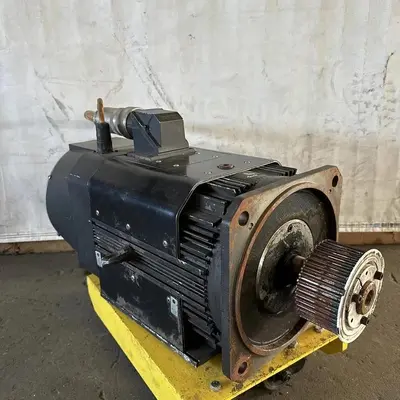Rexroth R911309450 Used Servo 3ph Induction Motor MAD130B-0100-SA-S0-BQ0-35-N1