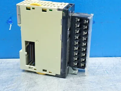 Used OMRON CJ1WAD081V1 PLC Processors | HGR 24 #753006