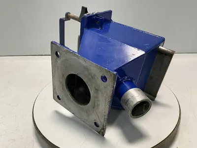 USED METAL FABRICATOR NO MODEL NUMBER / NO TAG