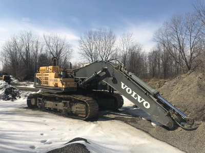 Used 2011 VOLVO EC700CL Crawler Excavators | Abele Tractor #1342879