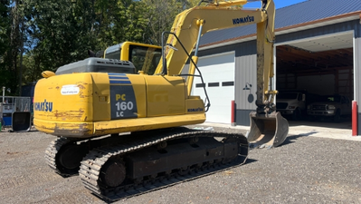 USED 2012 Komatsu PC160LC-8