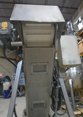 Used Wright Incline Conveyor
